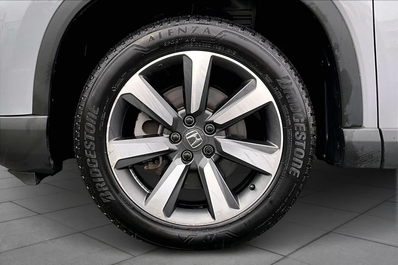 2024 Honda Pilot Elite - Photo 11