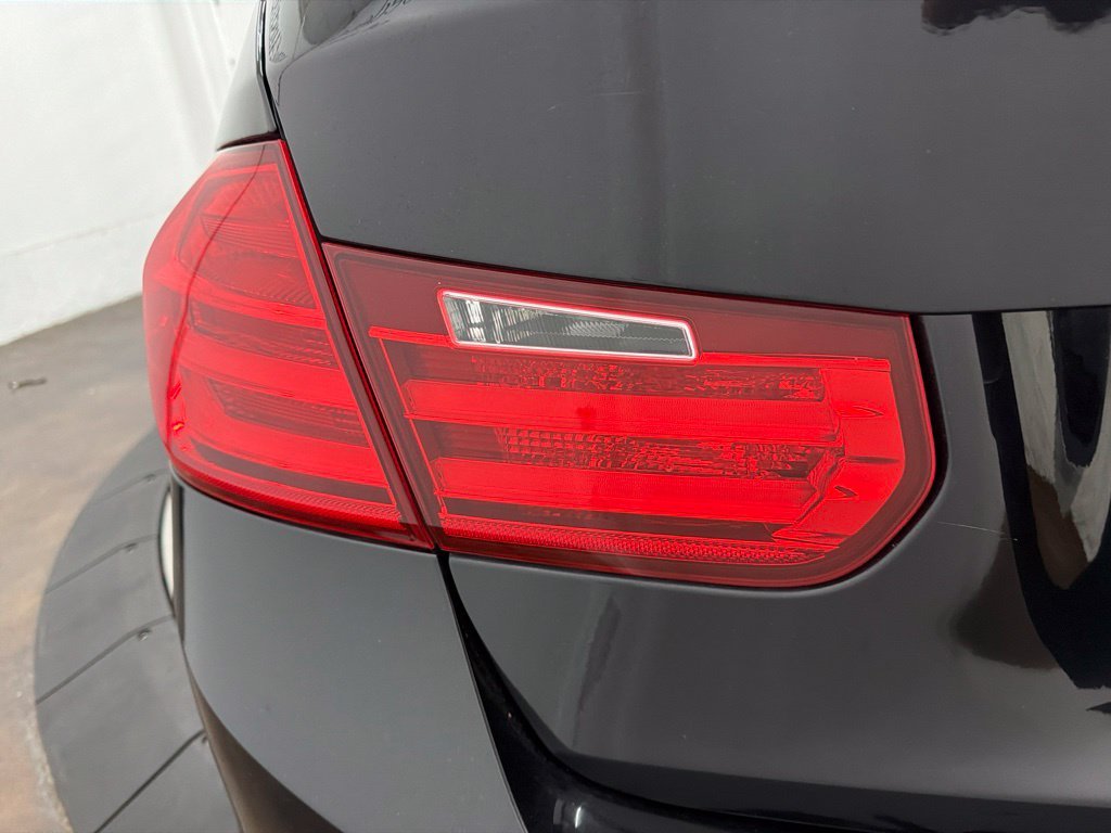 Used 2015 Black BMW 328i image 12