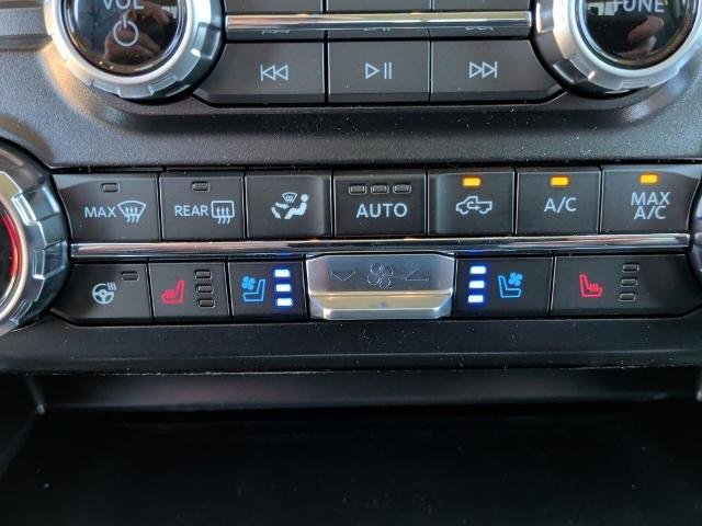 New 2026 Agate Black Metallic Ford F-250® Lariat® image 83