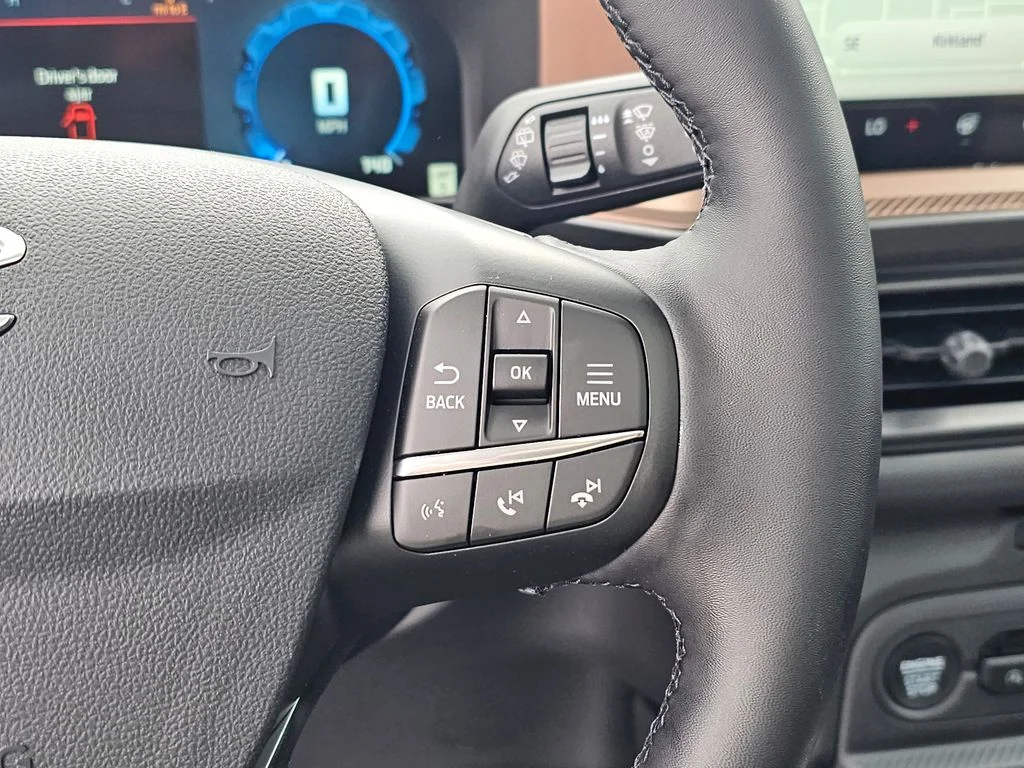New 2025 Velocity Blue Metallic Ford Outer Banks® image 26