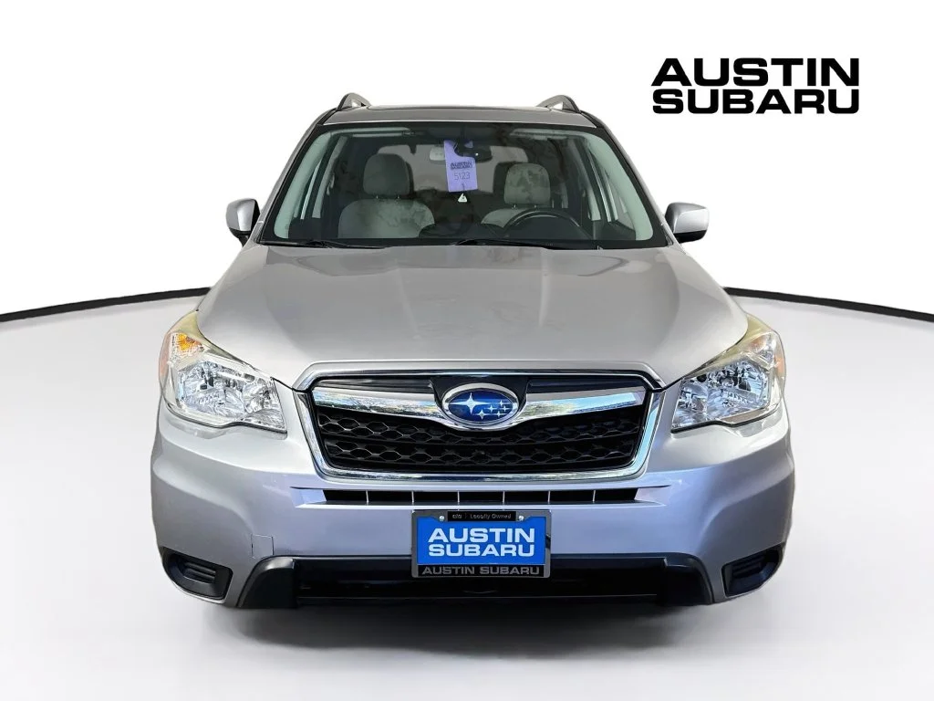 Used 2016 Silver Subaru 2.5i Premium image 2