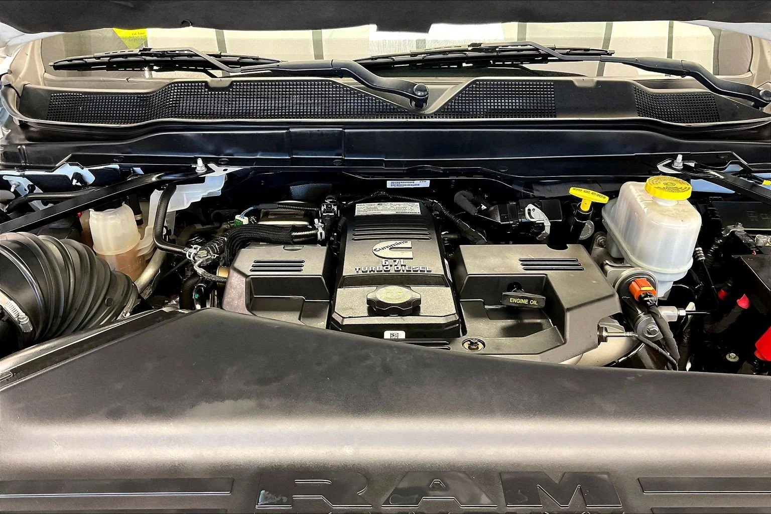 Used 2022 Bright White Clearcoat Ram Tradesman image 9