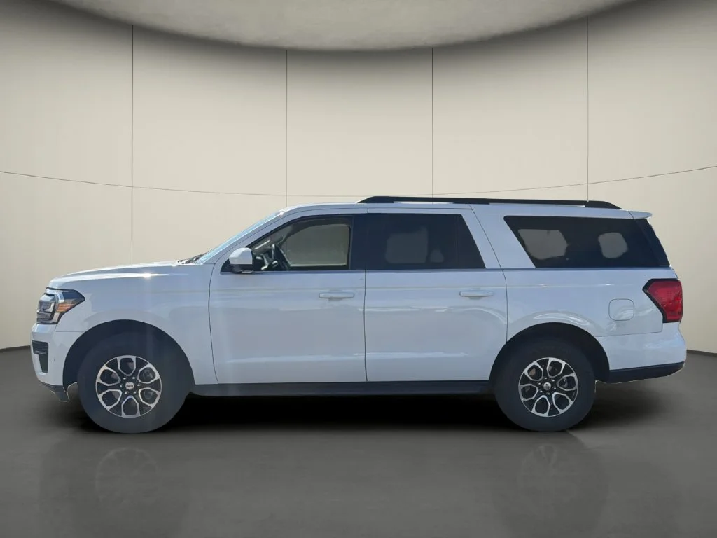 Used 2024 White Ford XLT image 4