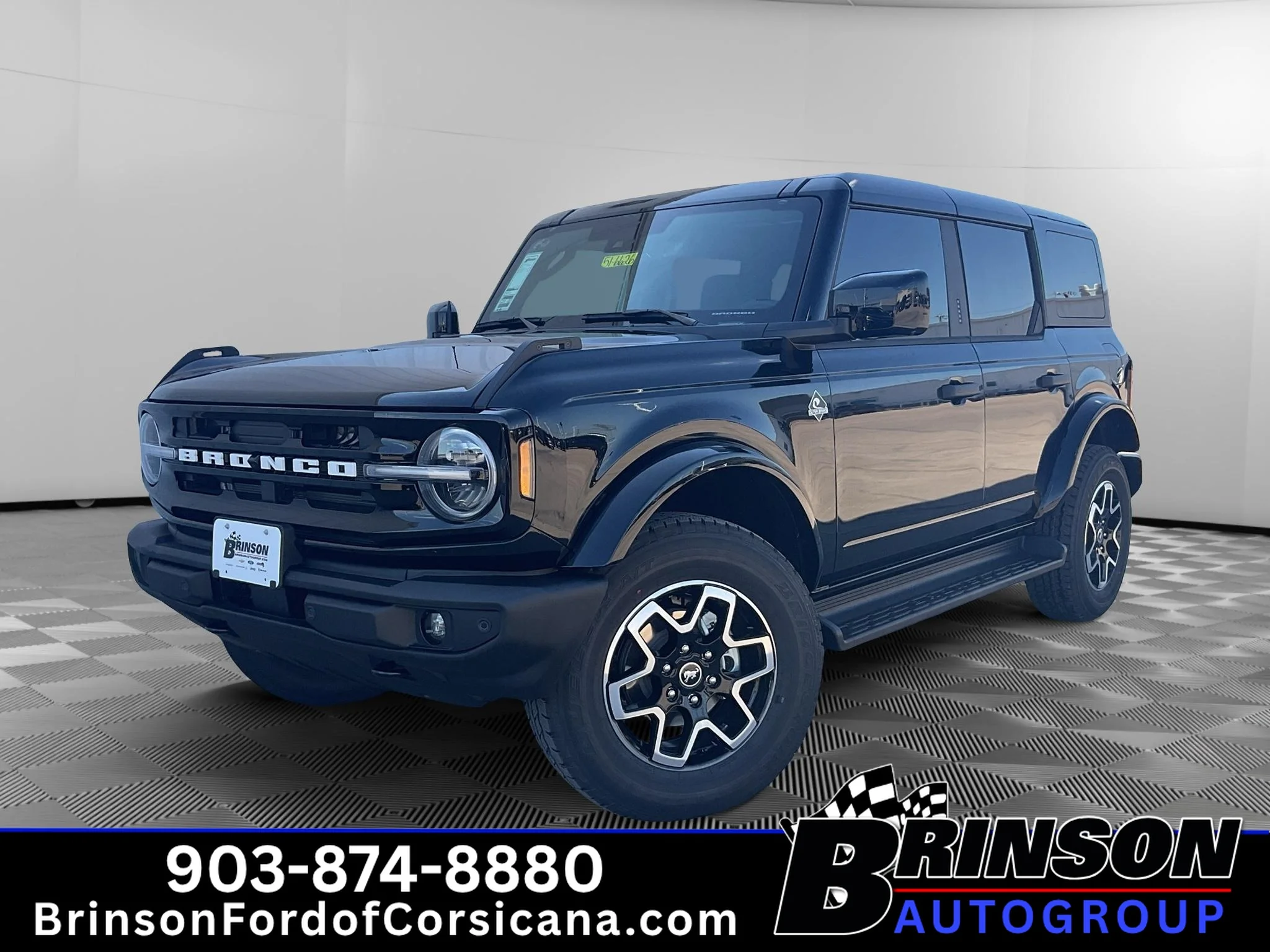New 2026 Shadow Black Ford Outer Banks® image 1