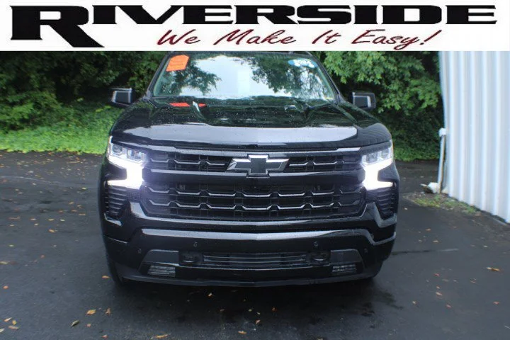 Used 2024 Black Chevrolet RST image 19
