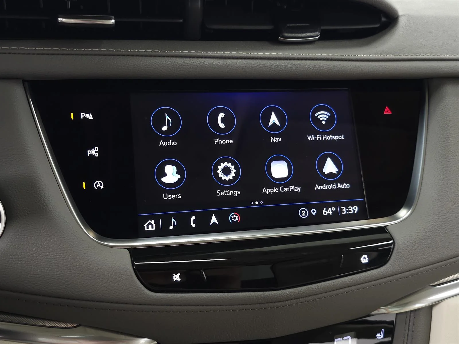 Used 2025 White Cadillac Premium Luxury image 28