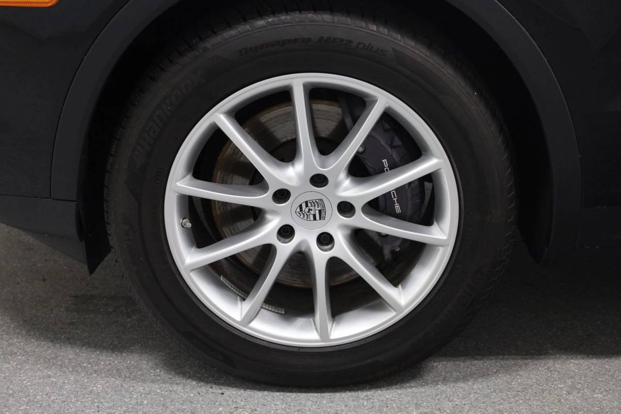 Certified Used 2024 Black Porsche (MY24) image 35