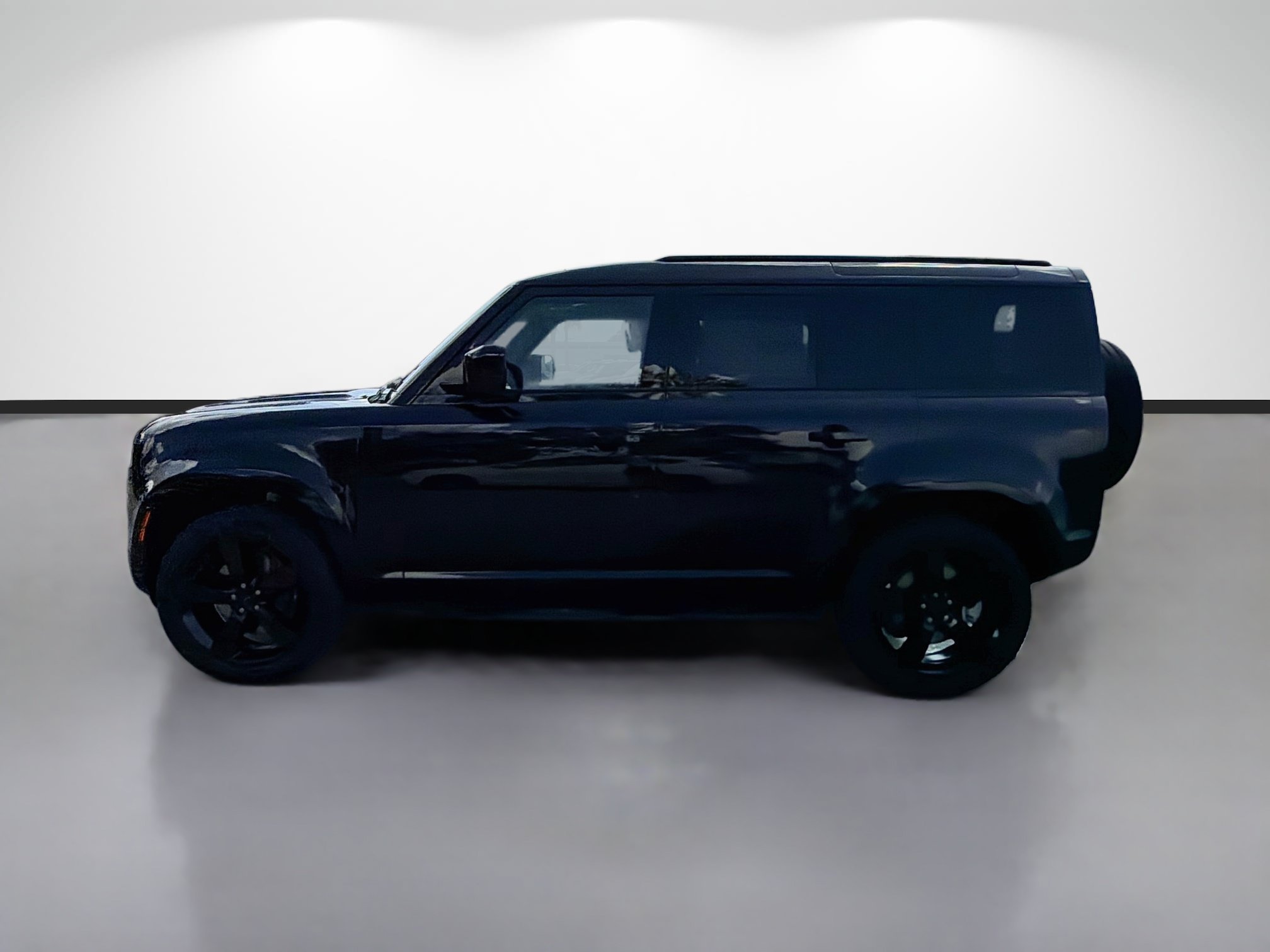 New 2026 Santorini Black LAND ROVER X-Dynamic SE image 2