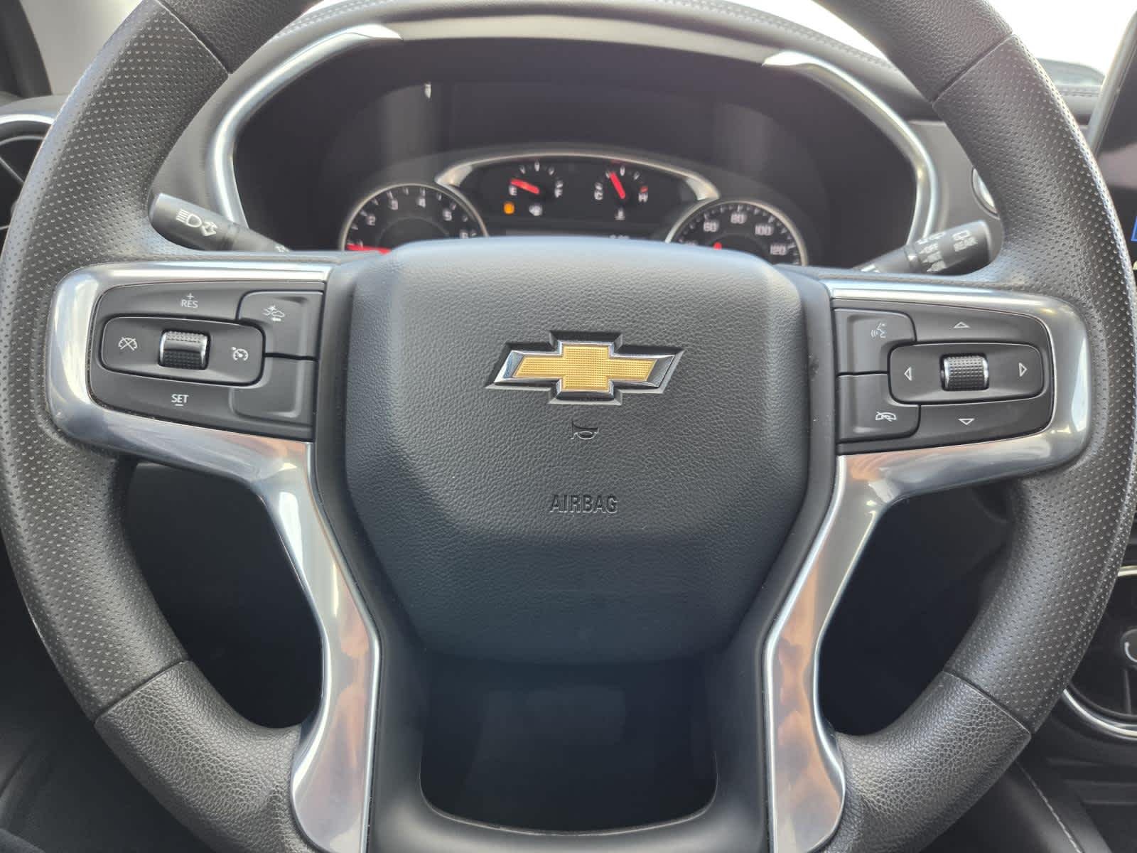 Used 2023 Summit White Chevrolet LT image 18