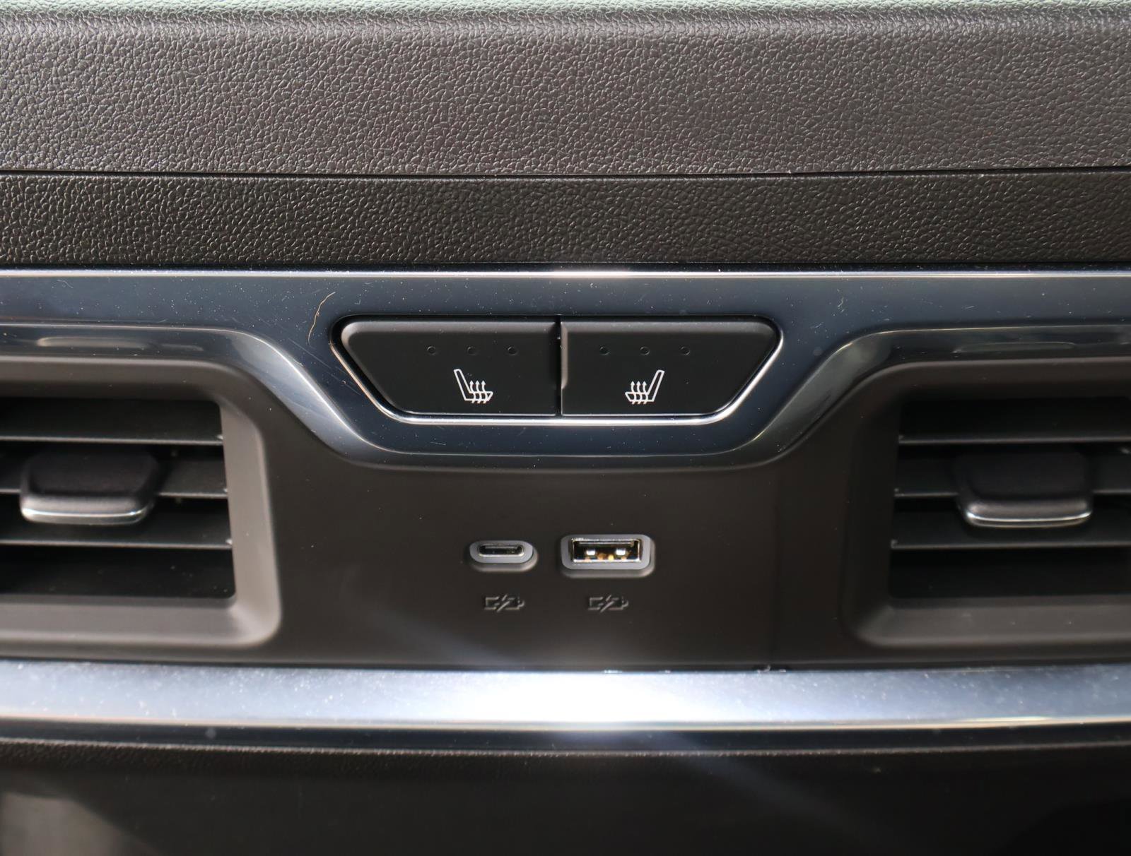 2025 Chevrolet Silverado 2500HD High Country - Photo 16