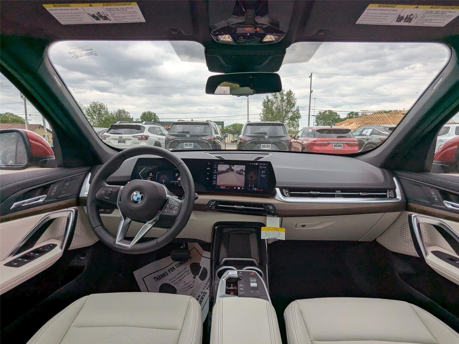 New 2026 Vegas Red Metallic BMW xDrive28i image 27