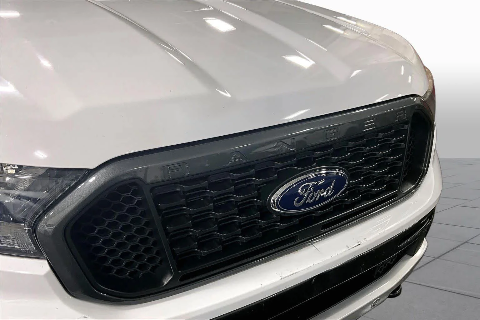 Certified Used 2021 Oxford White Ford XLT image 30
