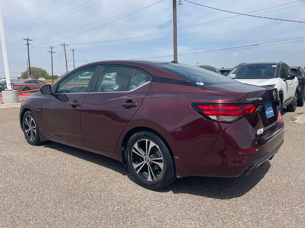 Used 2020 Red Nissan SV image 5