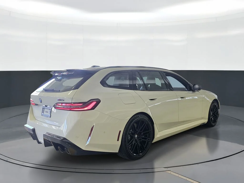 New 2027 White BMW Base image 3