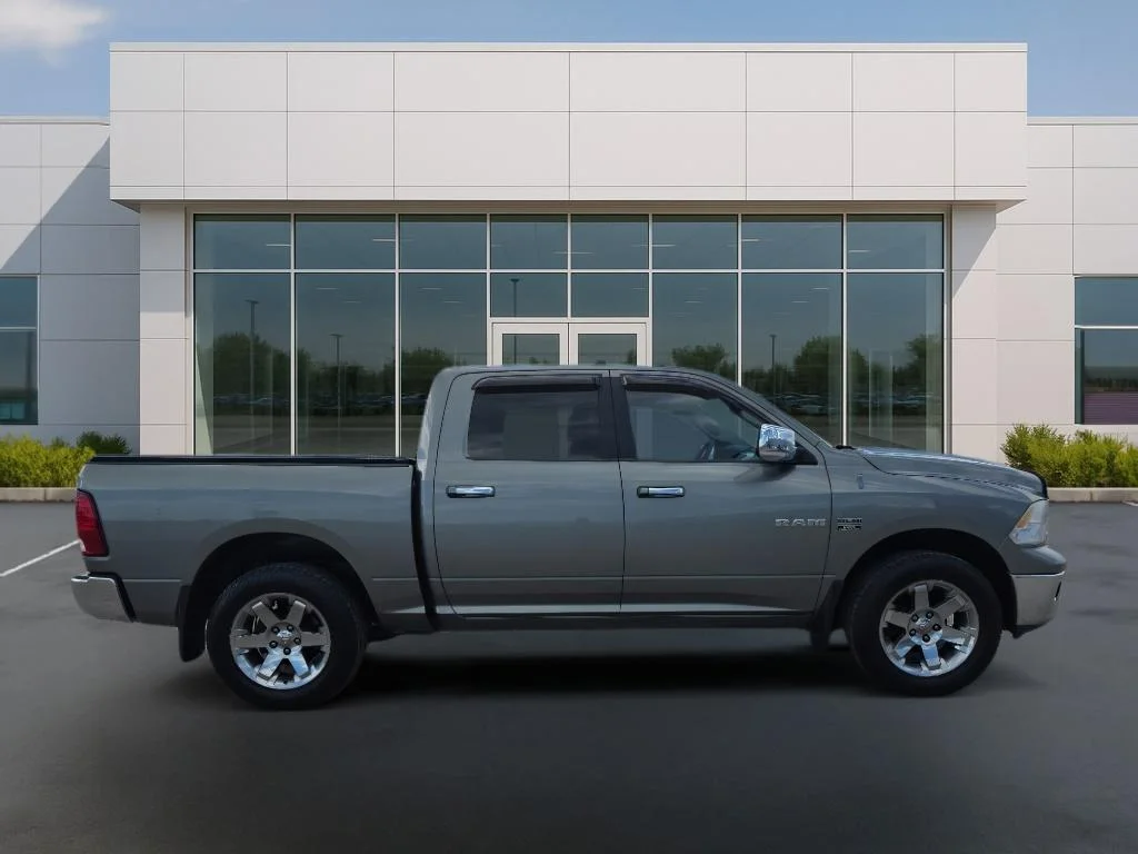 Used 2009 Gray Dodge LARAMIE image 8