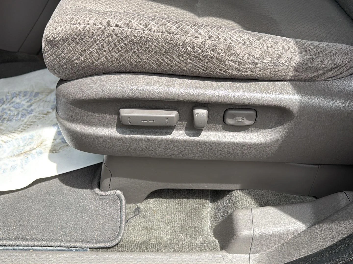 Used 2016 Smoky Topaz Metallic Honda SE image 14