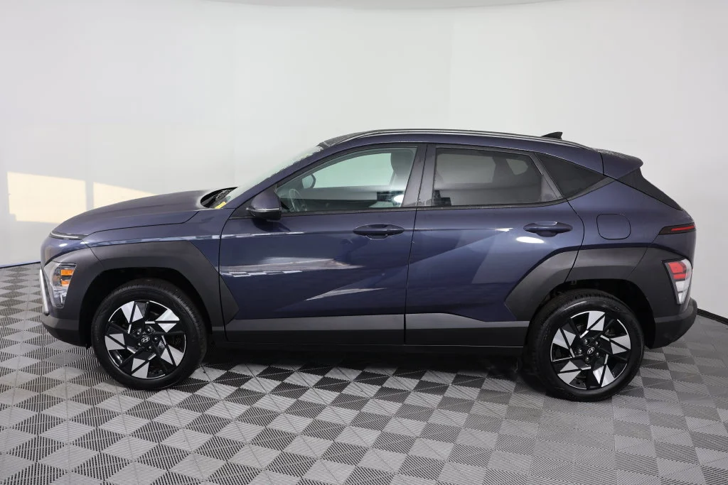 Used 2024 Denim Blue Pearl Hyundai SEL image 5