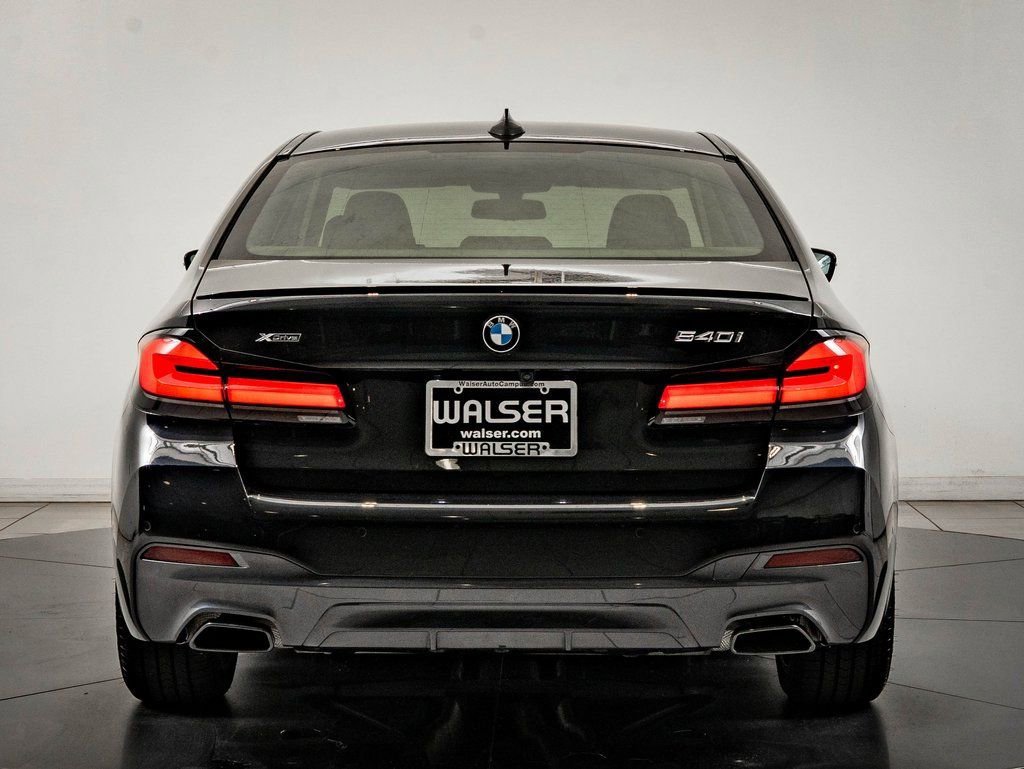 Used 2023 Black Sapphire Metallic BMW 540i xDrive image 7