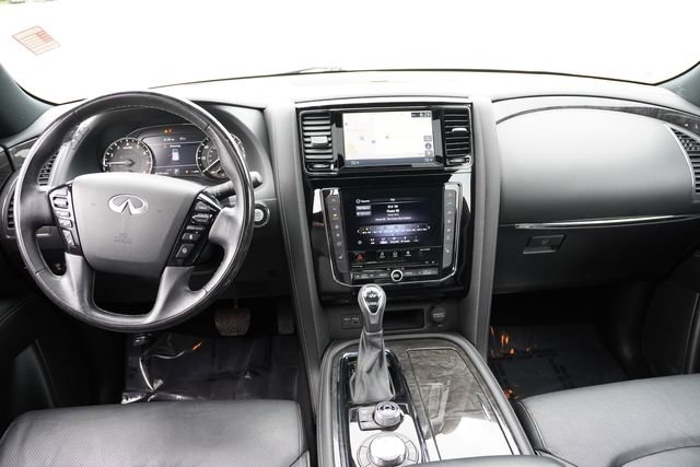 Certified Used 2020 White INFINITI LUXE image 22