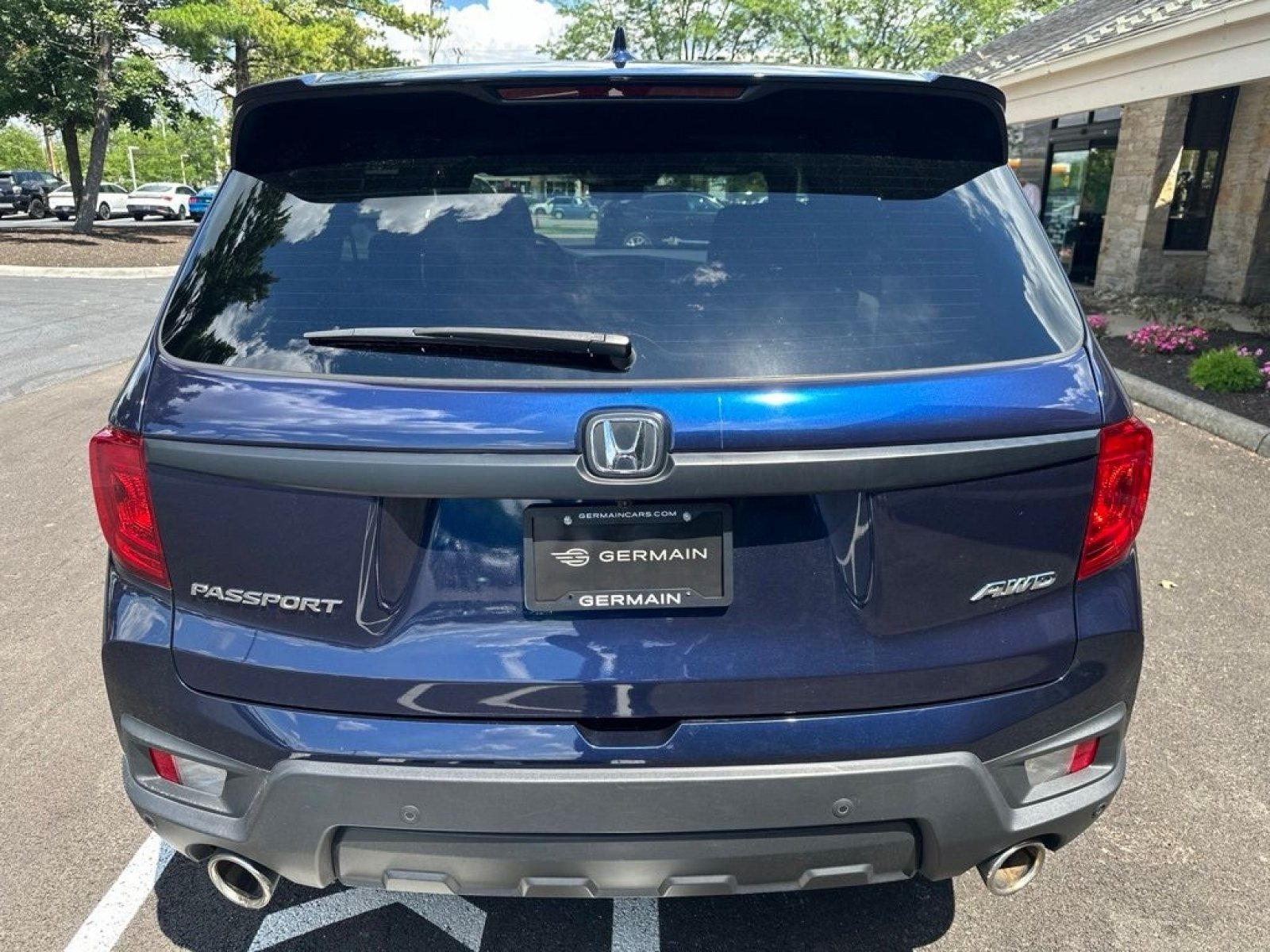 Certified Used 2023 Obsidian Blue Pearl Honda EX-L image 9