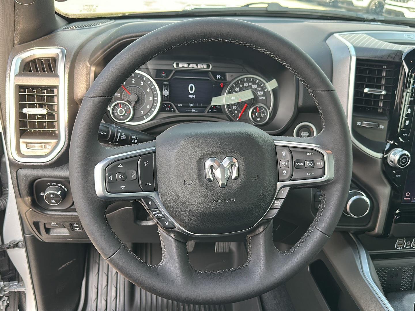 2026 RAM 1500 Big Horn/Lone Star - Photo 17
