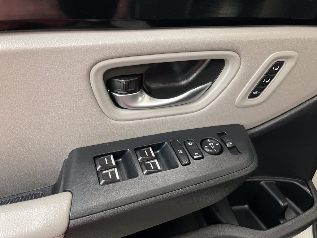 2025 Honda Pilot EX-L - Photo 25