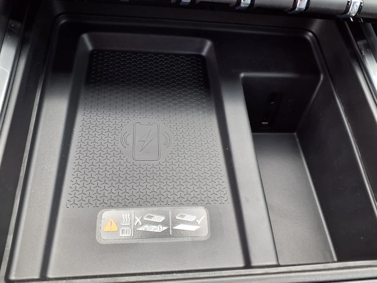 2026 GMC Acadia Elevation - Photo 10