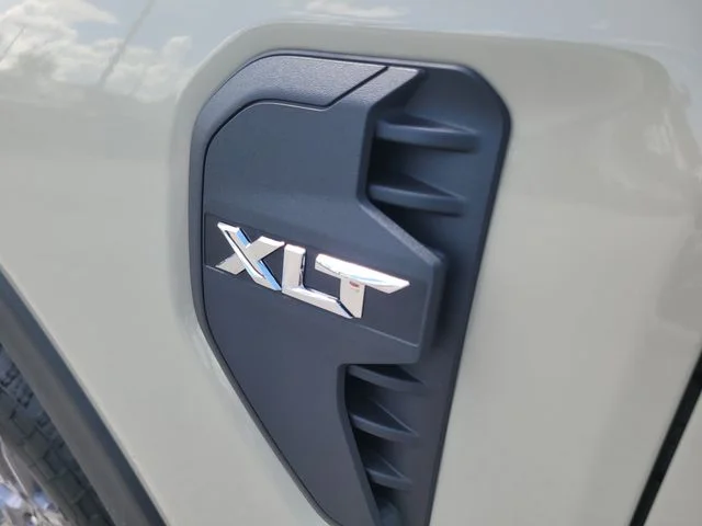New 2026 Desert Sand Ford XLT image 9