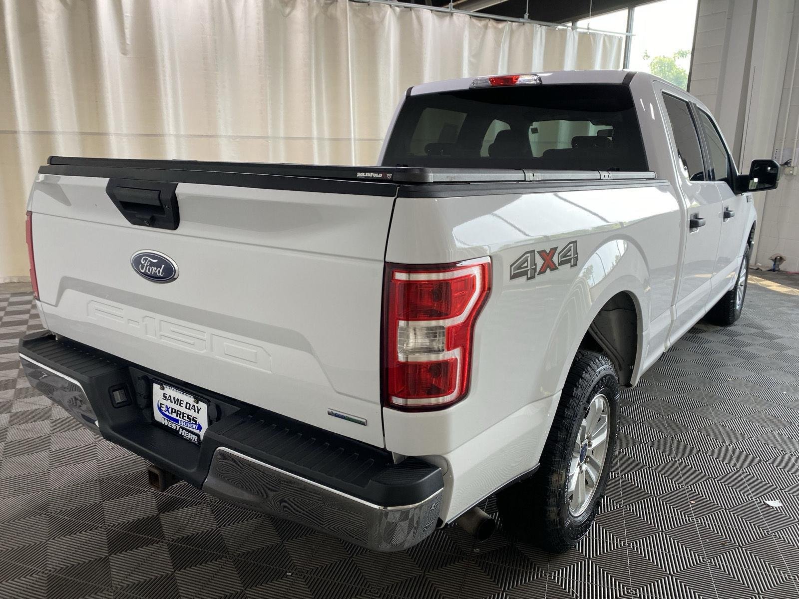 Used 2019 Oxford White Ford XLT image 8