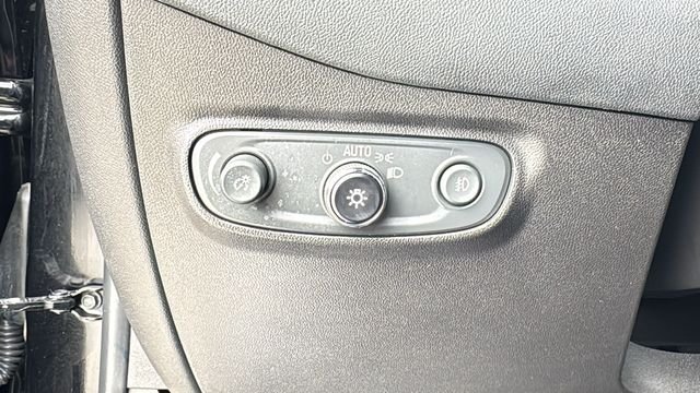Used 2023 Black Chevrolet Premier image 24