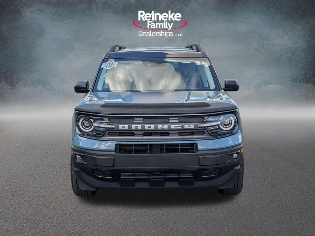 Used 2022  Ford Big Bend image 2