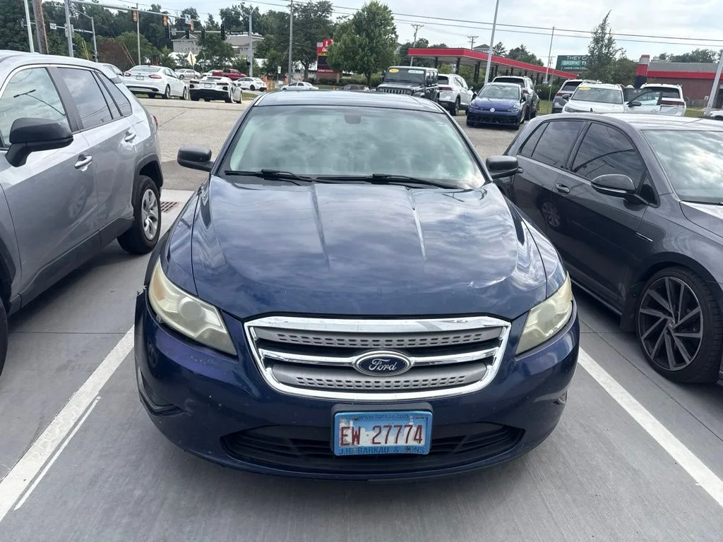 Used 2012 Ford Taurus SE with VIN 1FAHP2DW8CG135544 for sale in Marion, IA