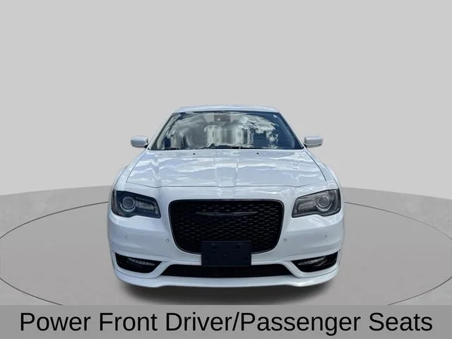 Used 2021 White Chrysler Touring image 12