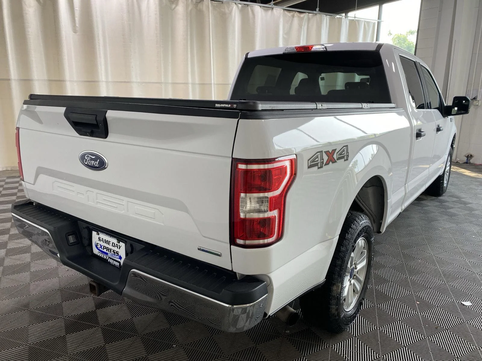 Used 2019 Oxford White Ford XLT image 8