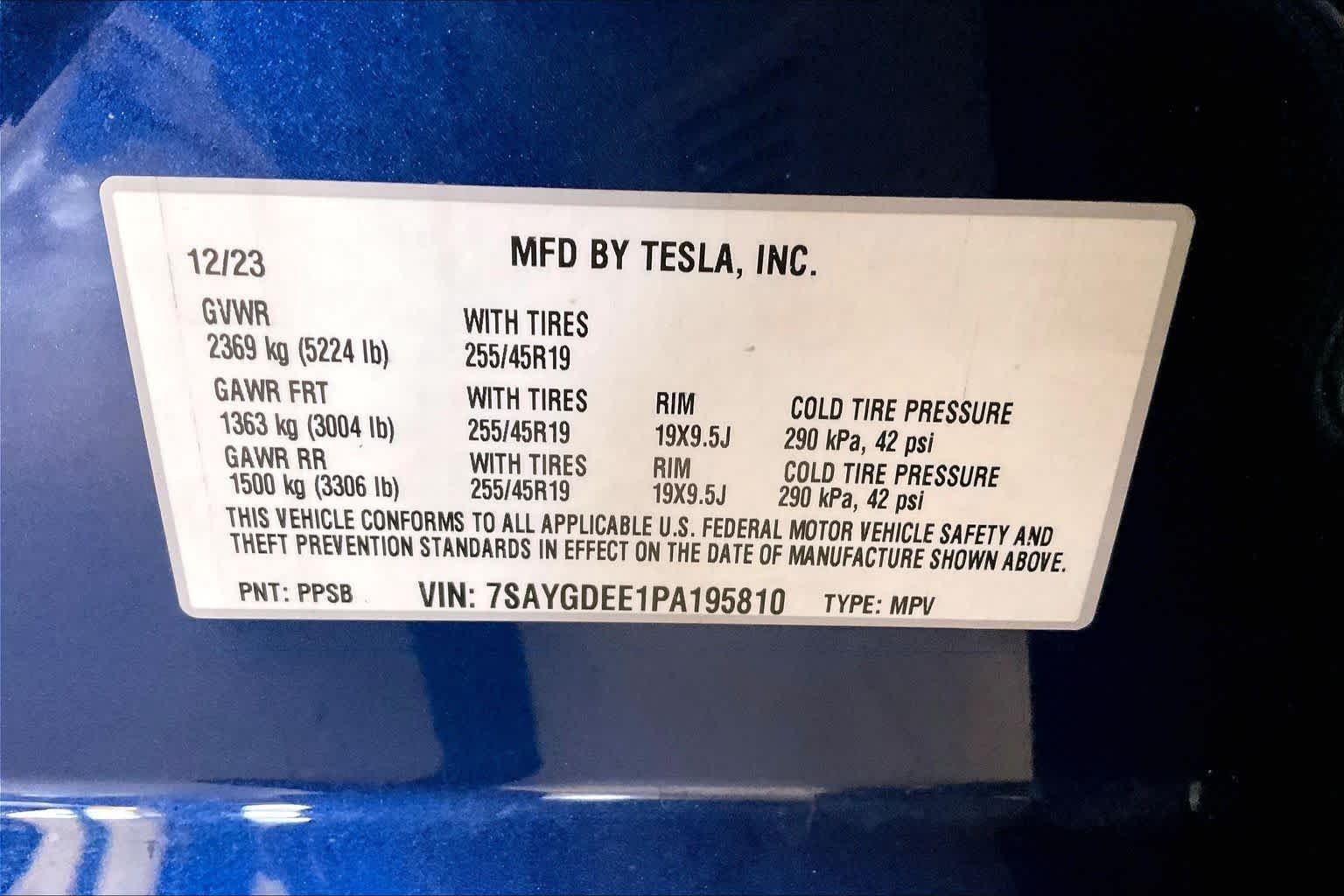 Used 2023 Deep Blue Metallic Tesla  image 30