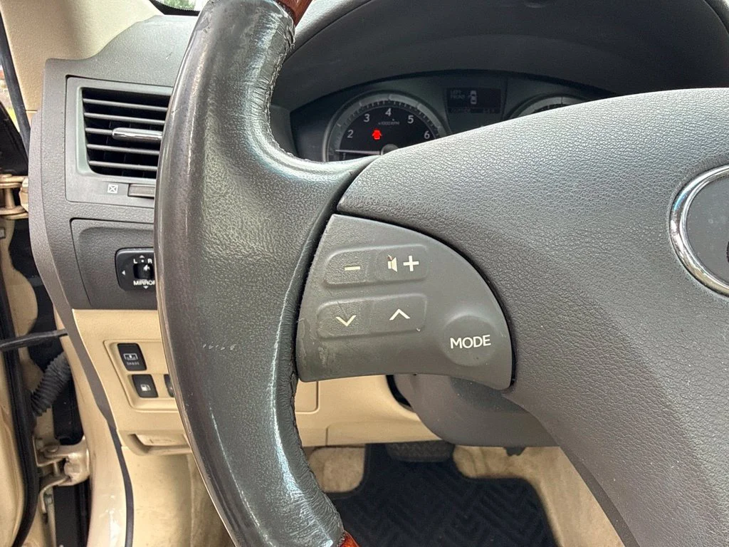 Used 2007 Golden Almond Metallic Lexus 350 image 11