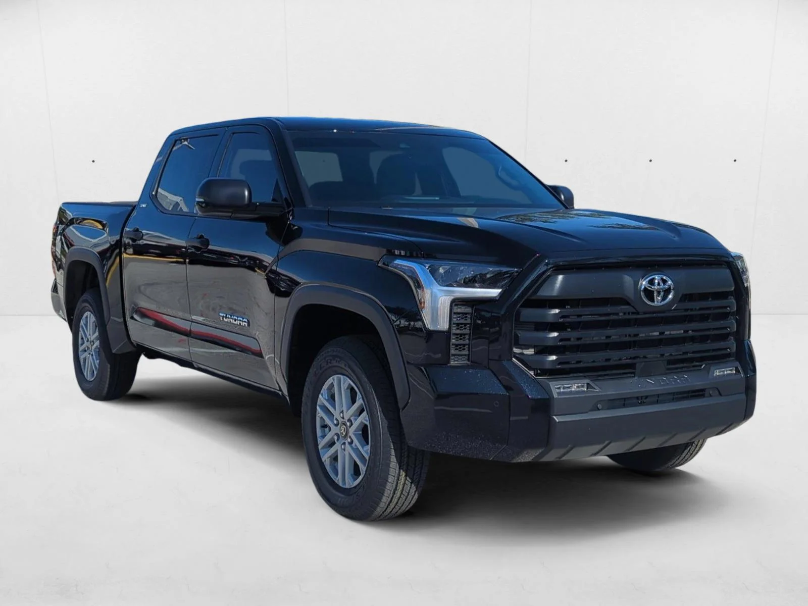 Used 2025 Midnight Black Toyota SR5 image 7