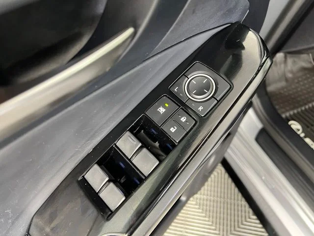 Used 2024 Silver Lexus 350 F SPORT Design image 16