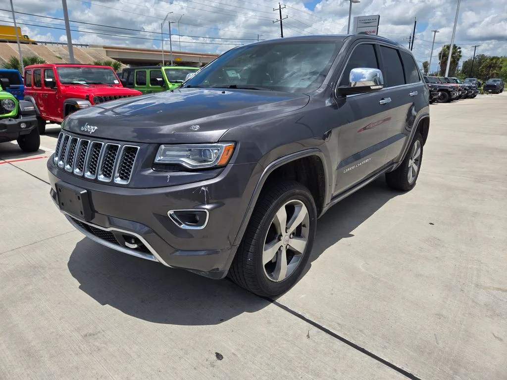 Used 2014 Gray Jeep Overland image 7
