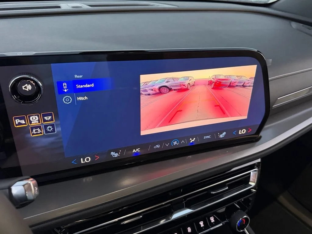 New 2027 Summit White Chevrolet LT image 14