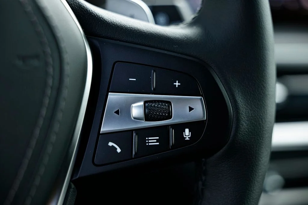 New 2026 Skyscraper Grey Metallic BMW xDrive40i image 35