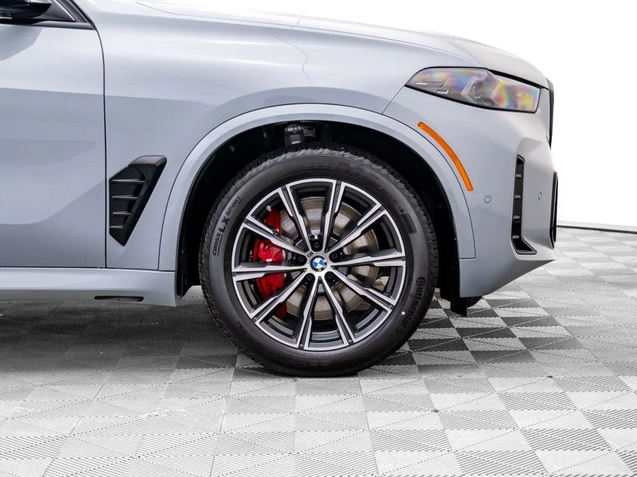 New 2026 Gray BMW xDrive50e image 33