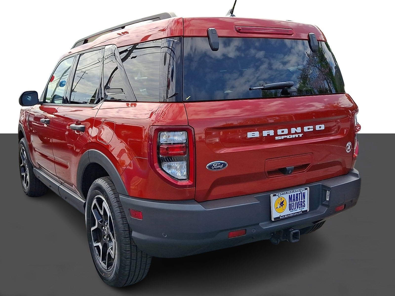 Used 2022 Hot Pepper Red Tinted Clearcoat Ford Big Bend image 4
