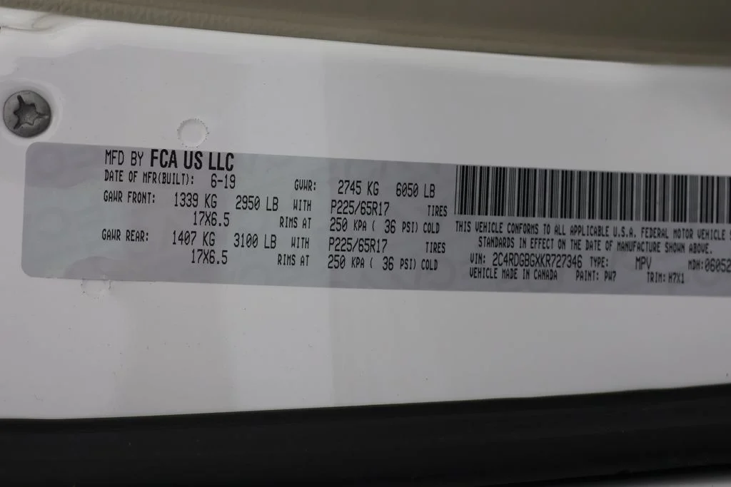 Used 2019 White Dodge SE image 23