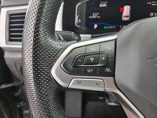 Used 2021 Gray Volkswagen 3.6L V6 SEL Premium R-Line image 19