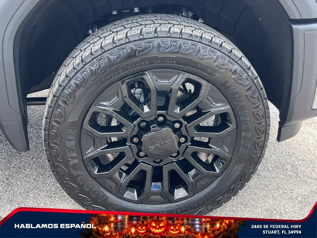 New 2026 Sterling Metallic GMC Denali image 21
