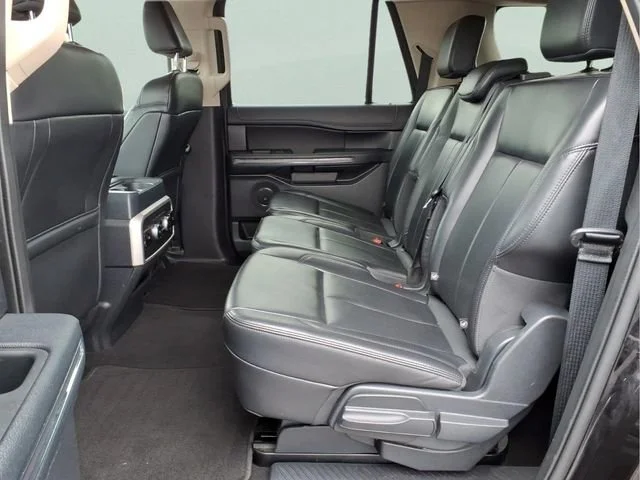 Used 2024  Ford XLT image 16