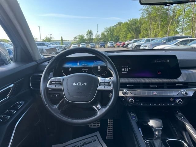 Used 2024 Silver Kia SX-Prestige image 20