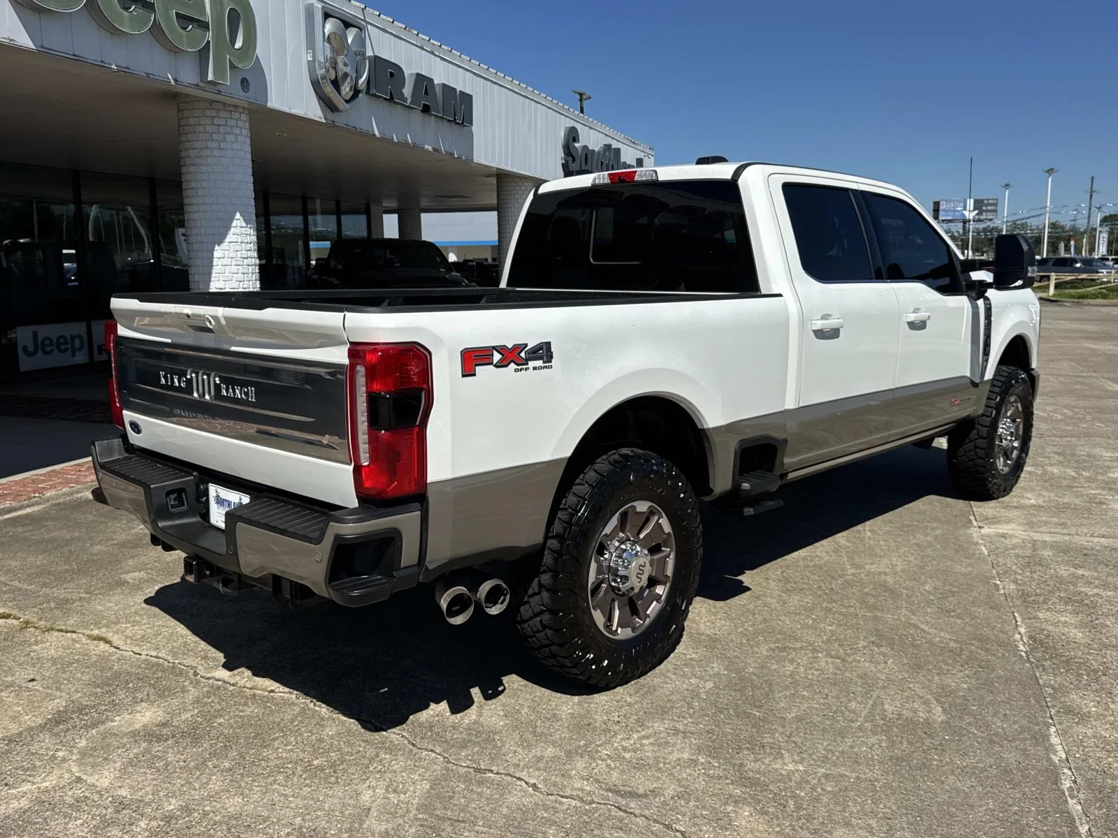 Used 2026 STAR WHITE METALLIC TRI-COAT Ford King Ranch image 7