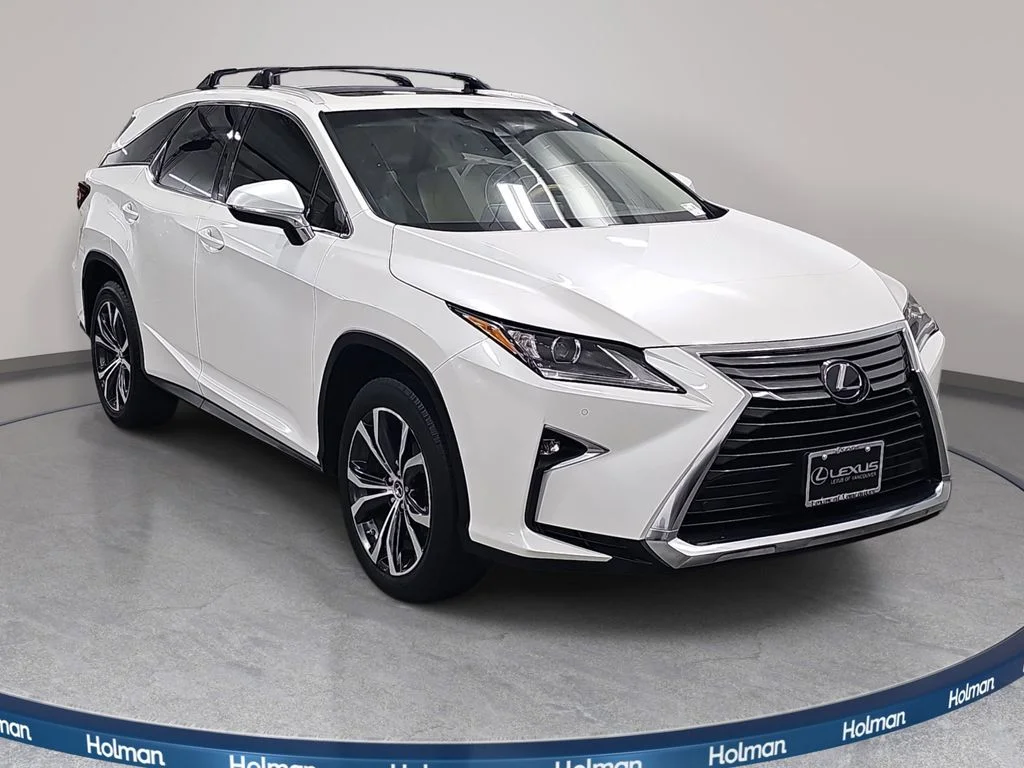 Used 2018 White Lexus 350L image 4